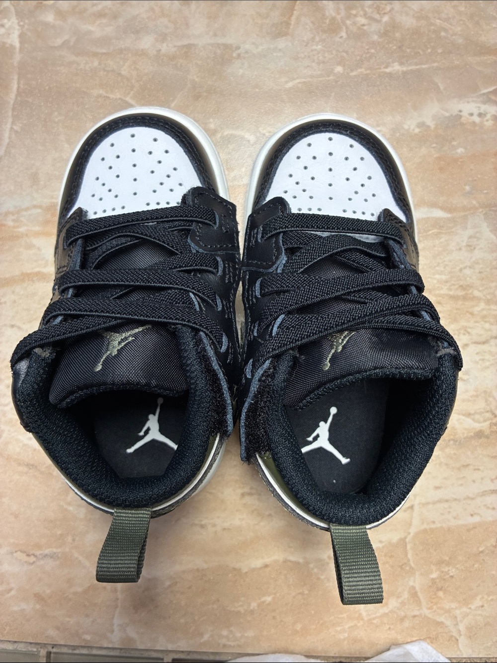 Toddler size 6 Jordan 1 Low ALT Black Medium Olive Sail White Shoes - Picture 5 of 11